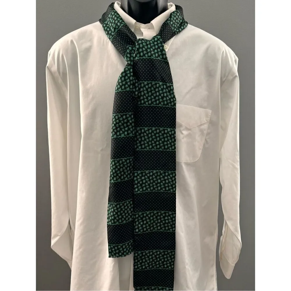 Men’s Black/Green Lightweight Scarf